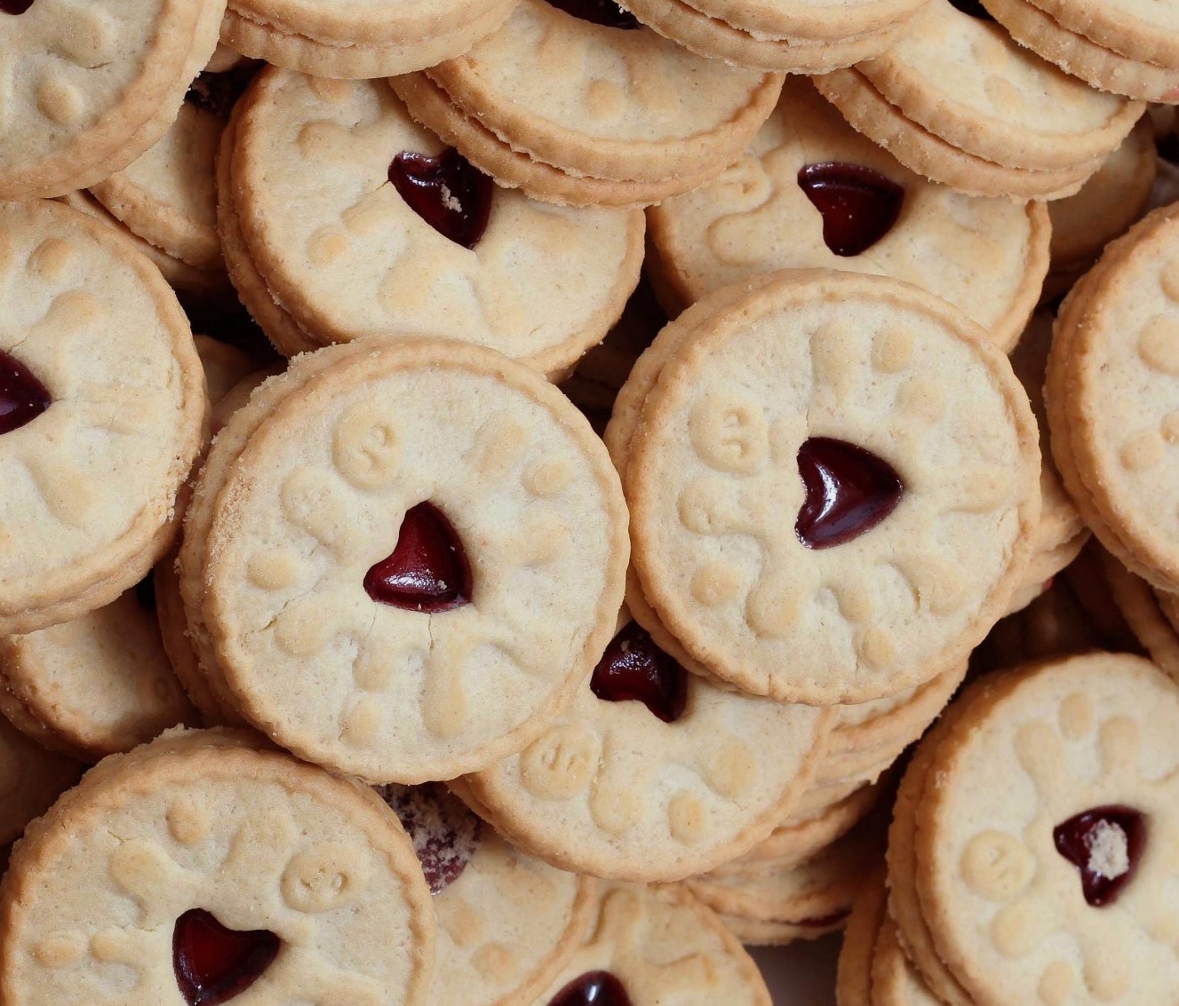 Jam Sandwich Biscuit Jammie Dodgers, Golden Bake Group